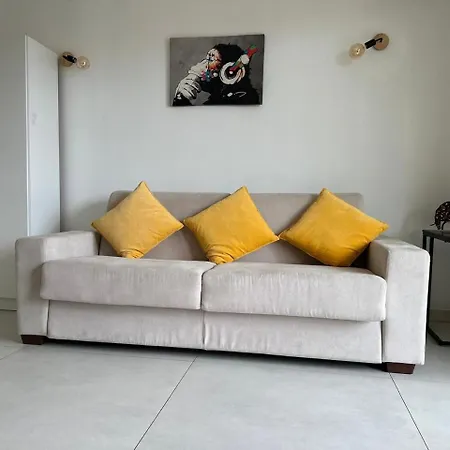 Super Apartment, Parking, Terrace, Lift, Wifi, Palm Beach,