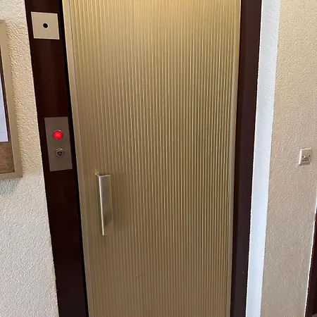Super Apartment, Parking, Terrace, Lift, Wifi, Palm Beach, Apartamento *