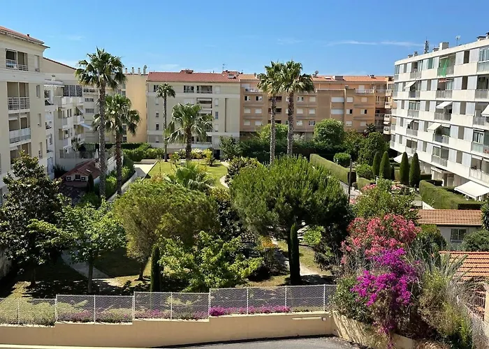 Super Apartment, Parking, Terrace, Lift, Wifi, Palm Beach,