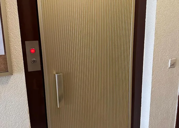 Super Apartment, Parking, Terrace, Lift, Wifi, Palm Beach, Apartment *