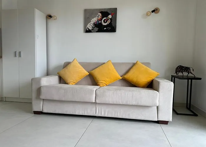 Super Apartment, Parking, Terrace, Lift, Wifi, Palm Beach,
